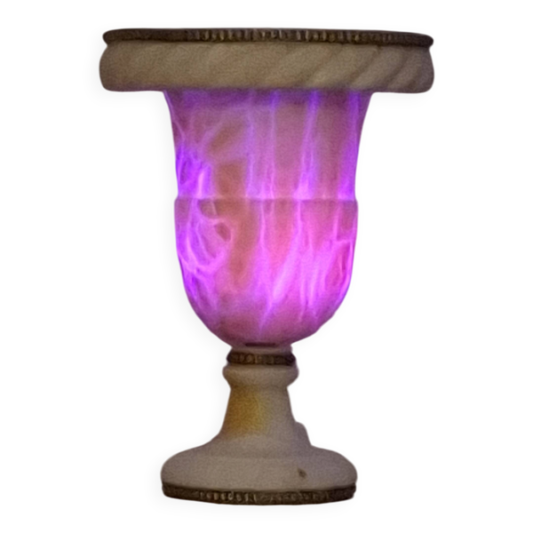 ​Vase Médicis ancien en albâtre et garnitures en bronze — Beyit