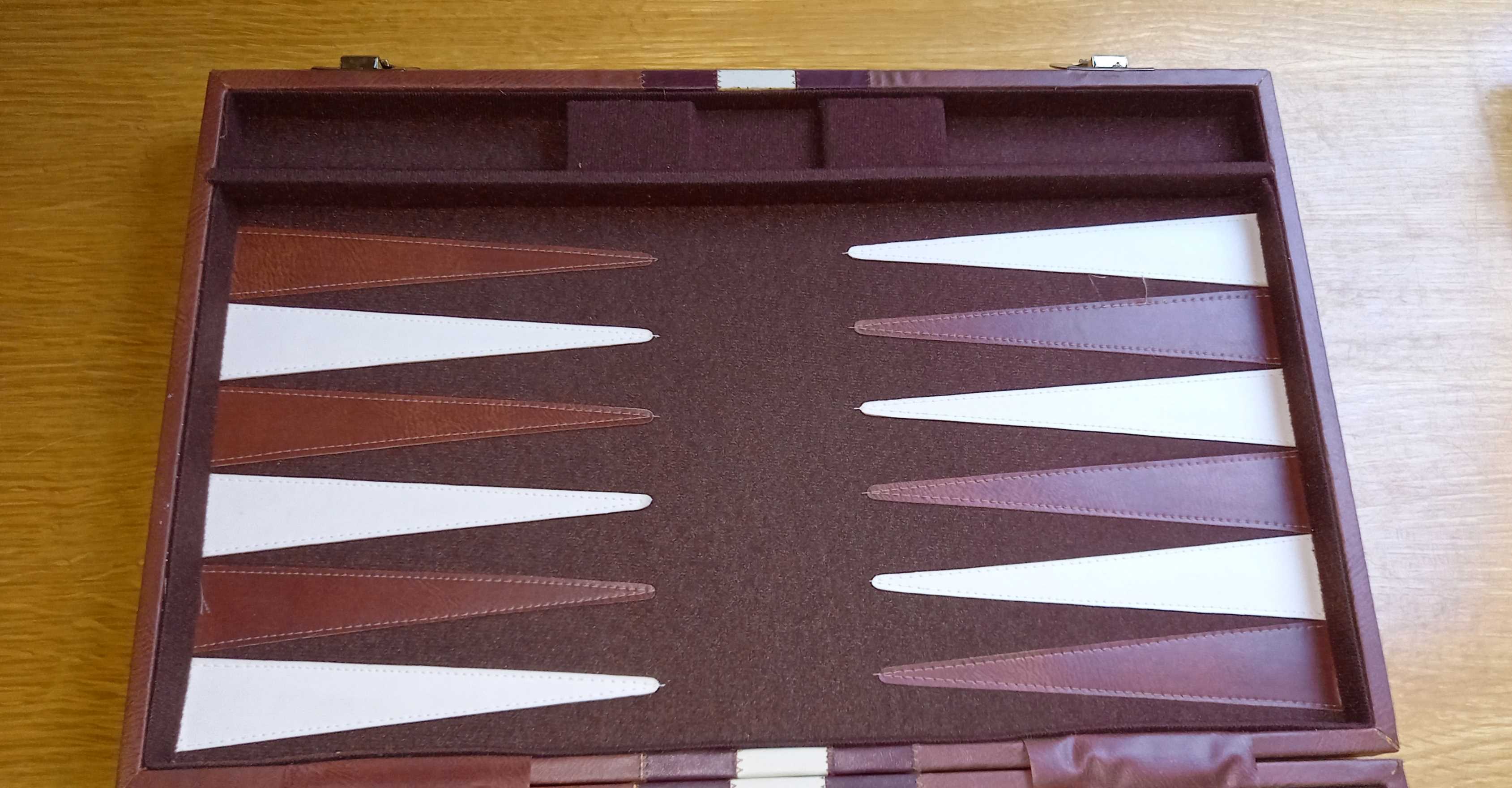 Vintage Foldable Backgammon Case / Game Box