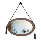 Oval beveled mirror