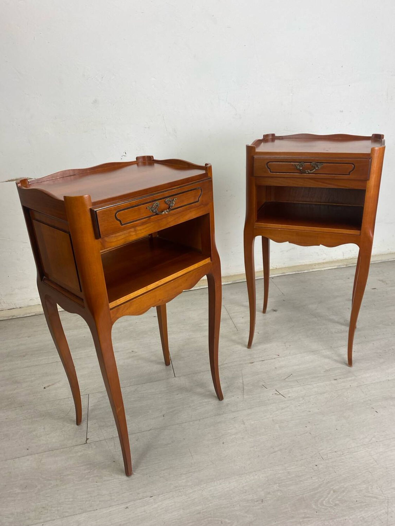Paire de chevets