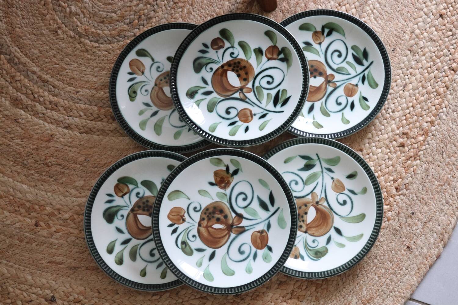 6 Argenteuil Boch La Louviere plates