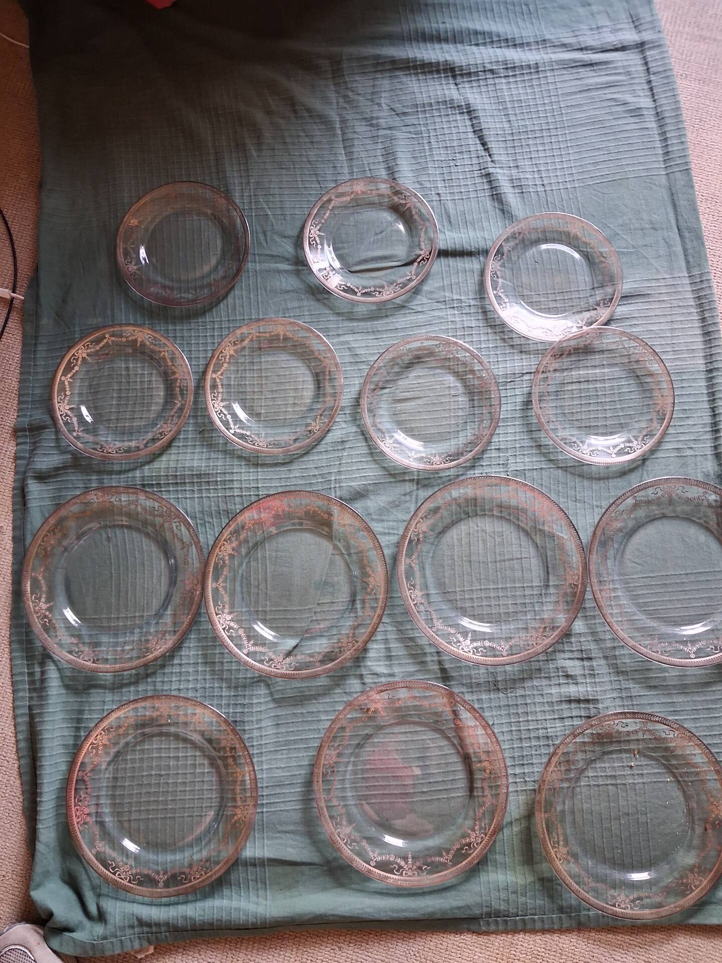 Silver-decorated service plates