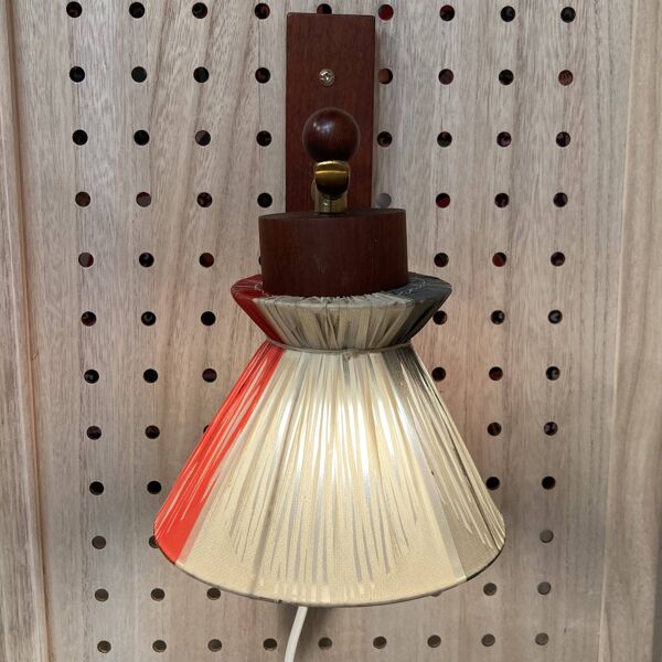 Applique teck et laiton design scandinave 1950.