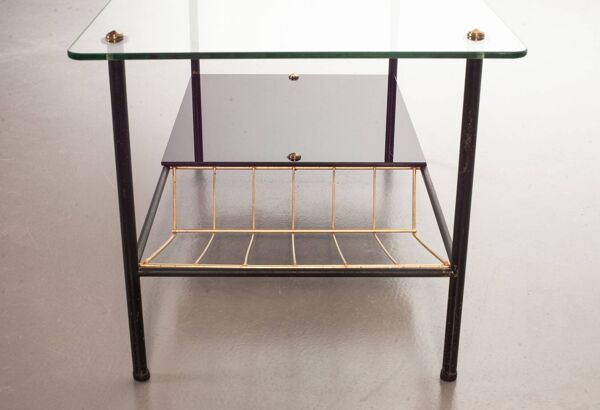 Table basse d'appoint en verre Pierre Guariche Airborne en acier noir avec verre