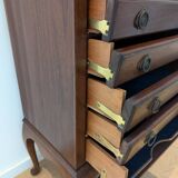 Music stand