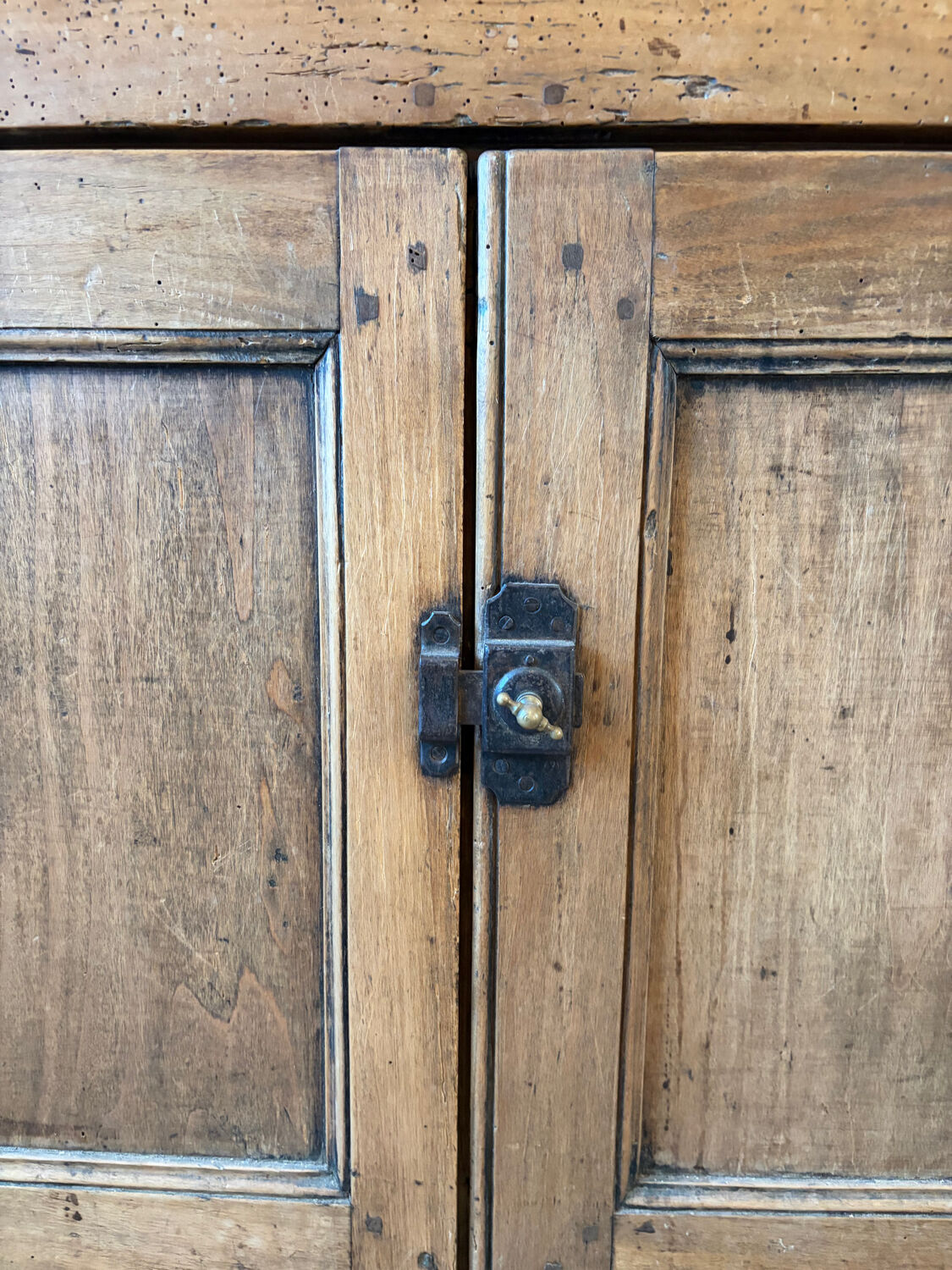 Vintage Parisian buffet in solid oak