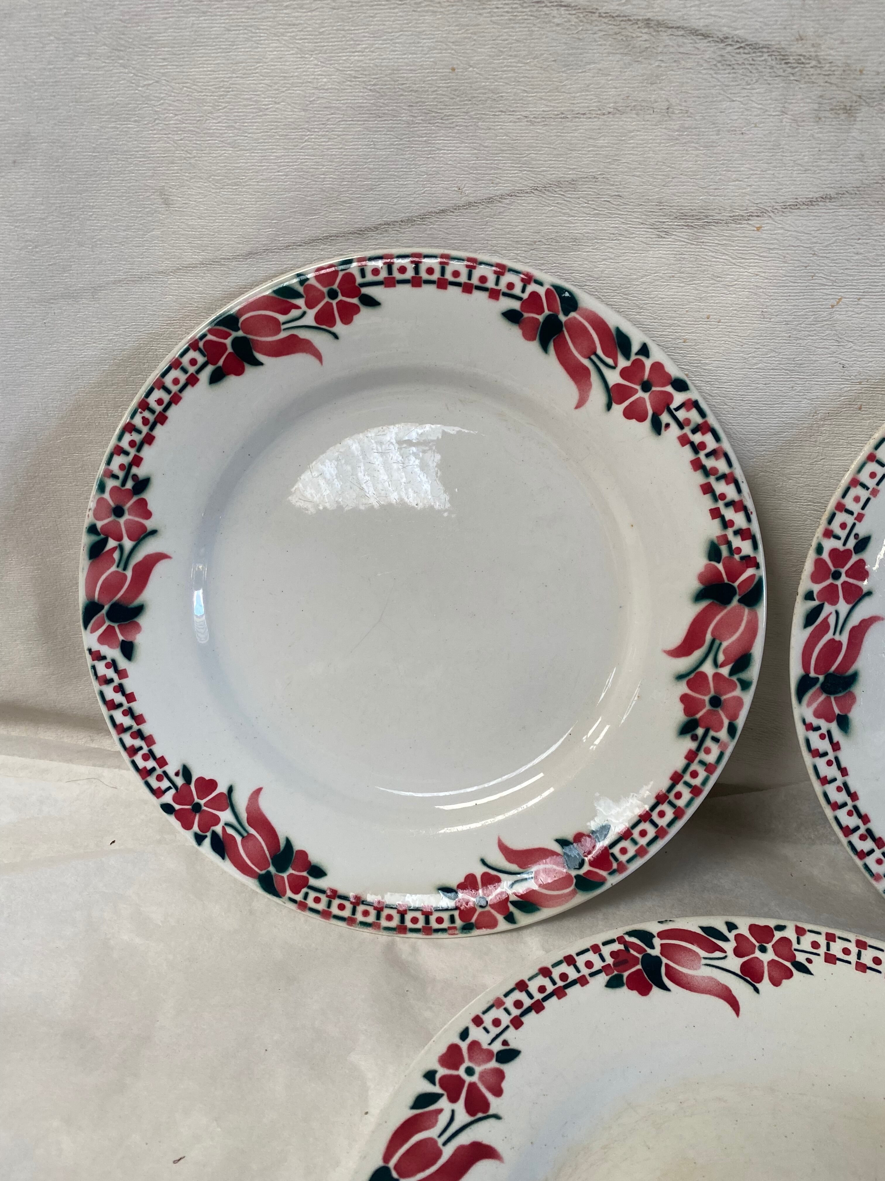 3 plates Saint Amand