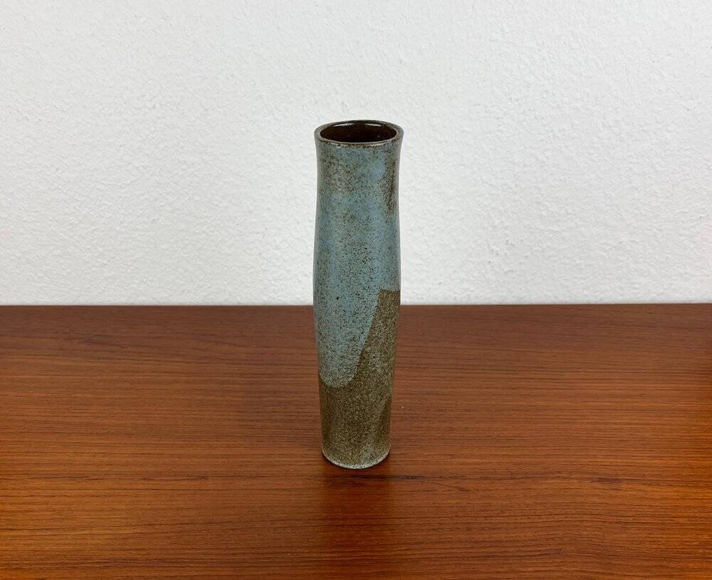 Mid-century German studio pottery vase by Janne Reckert-Cordua, 1960s.