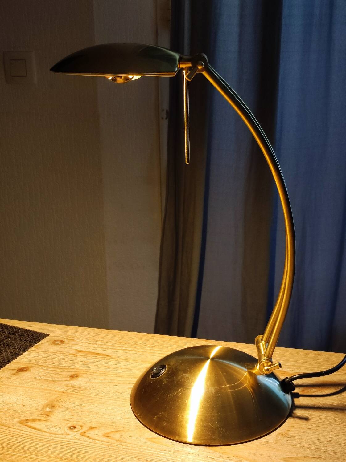 Lampe soucoupe