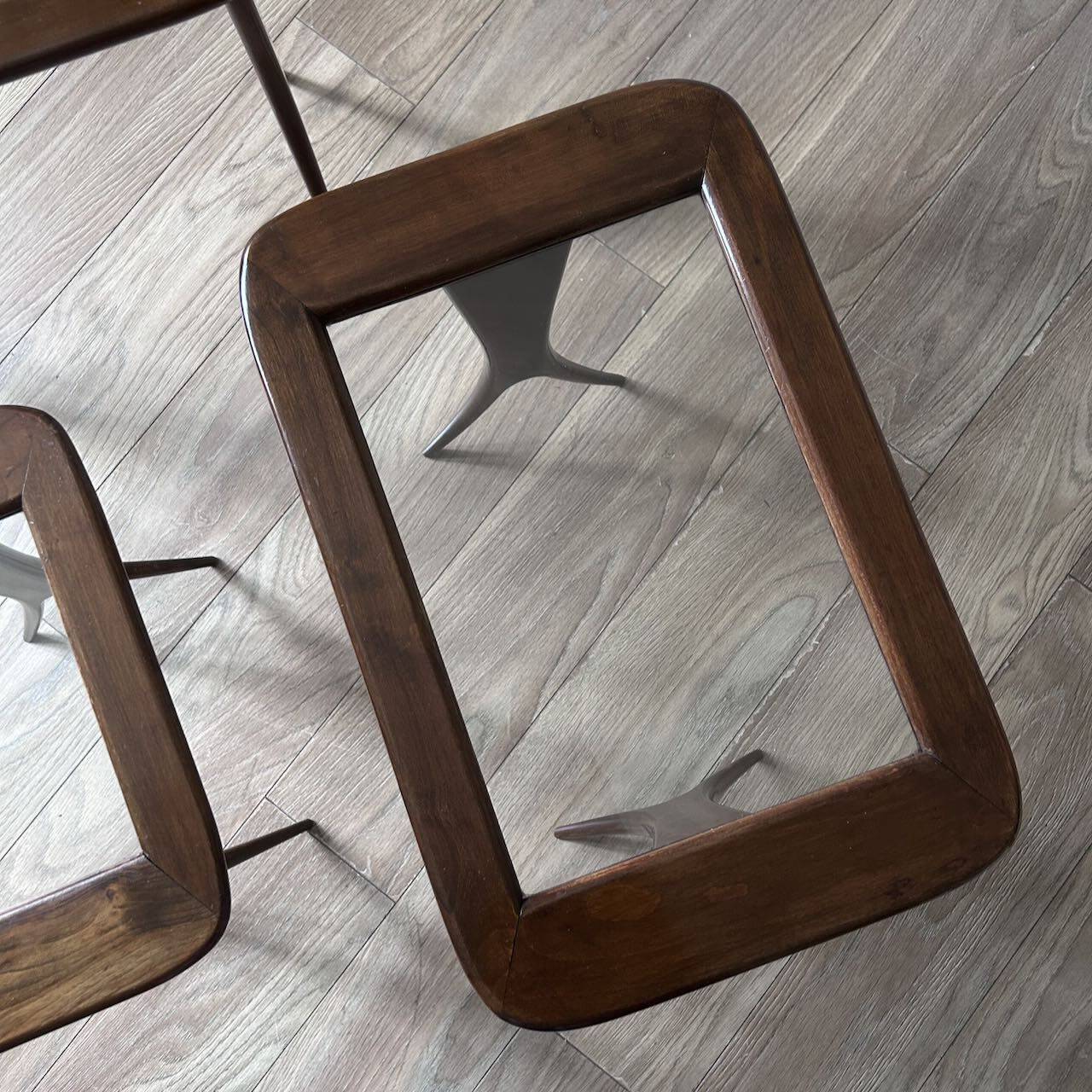 Tables gigognes Raphaël Raffel