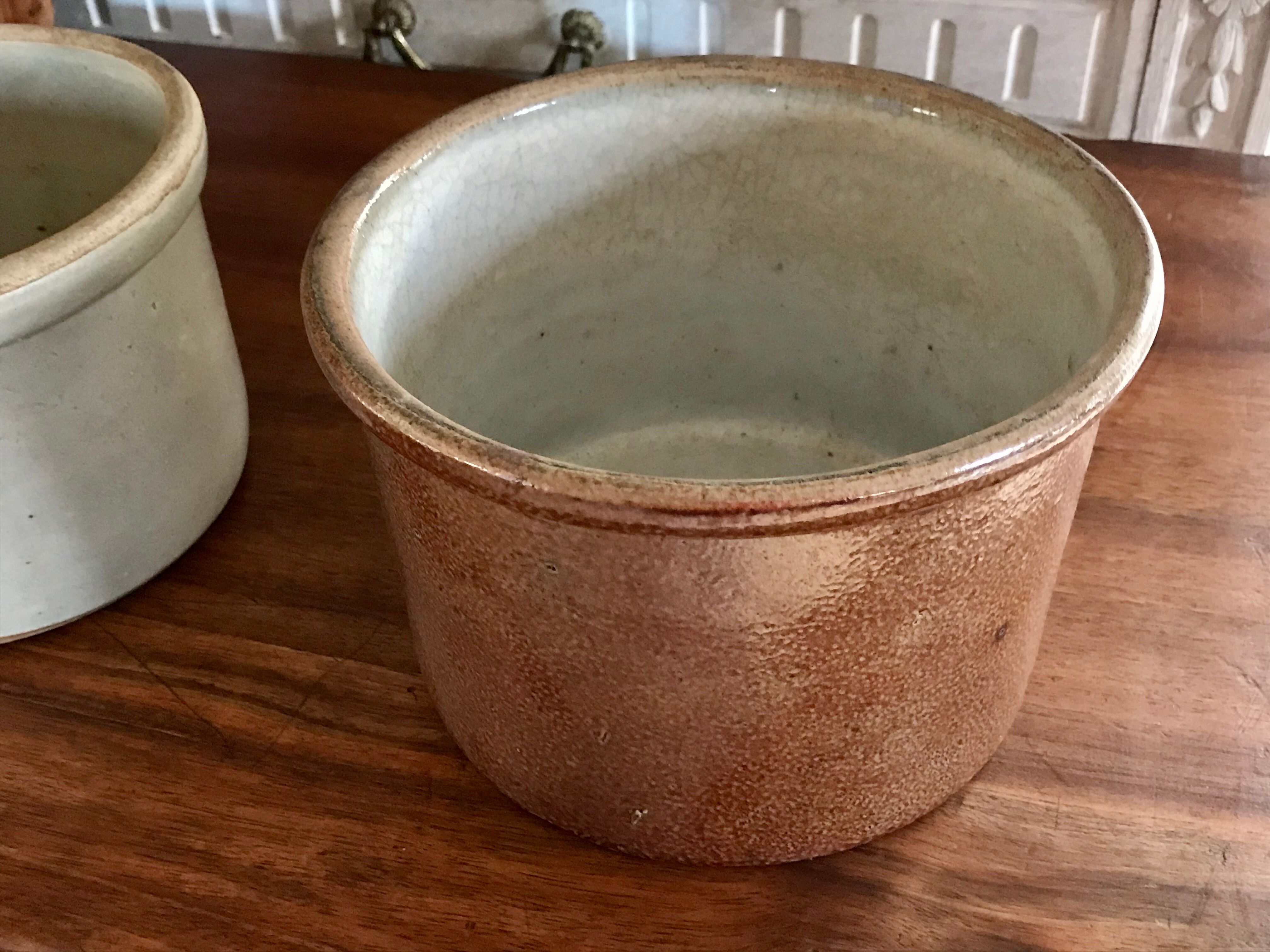 Ceramic pots