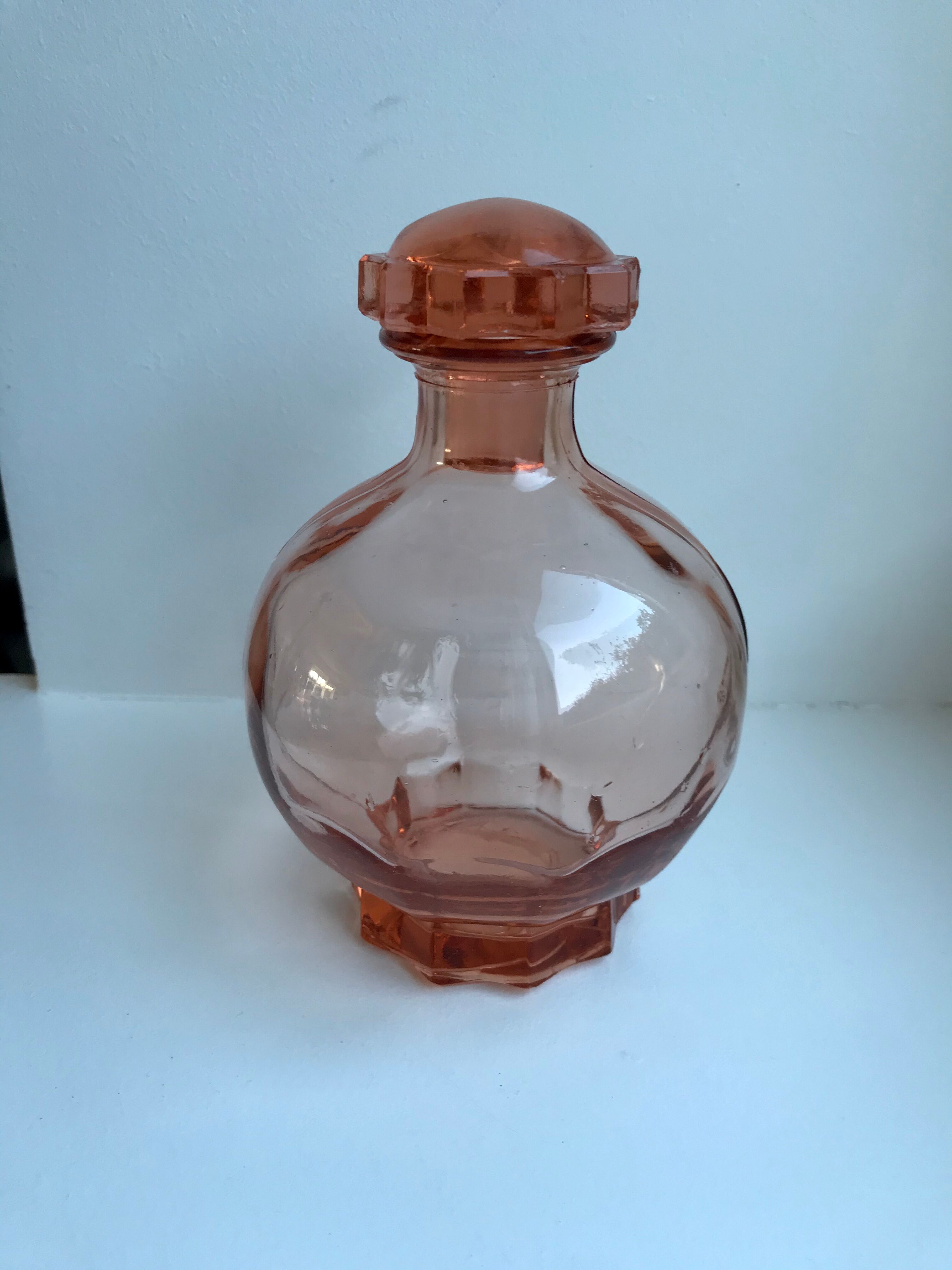 Art deco pink glass decanter 40s