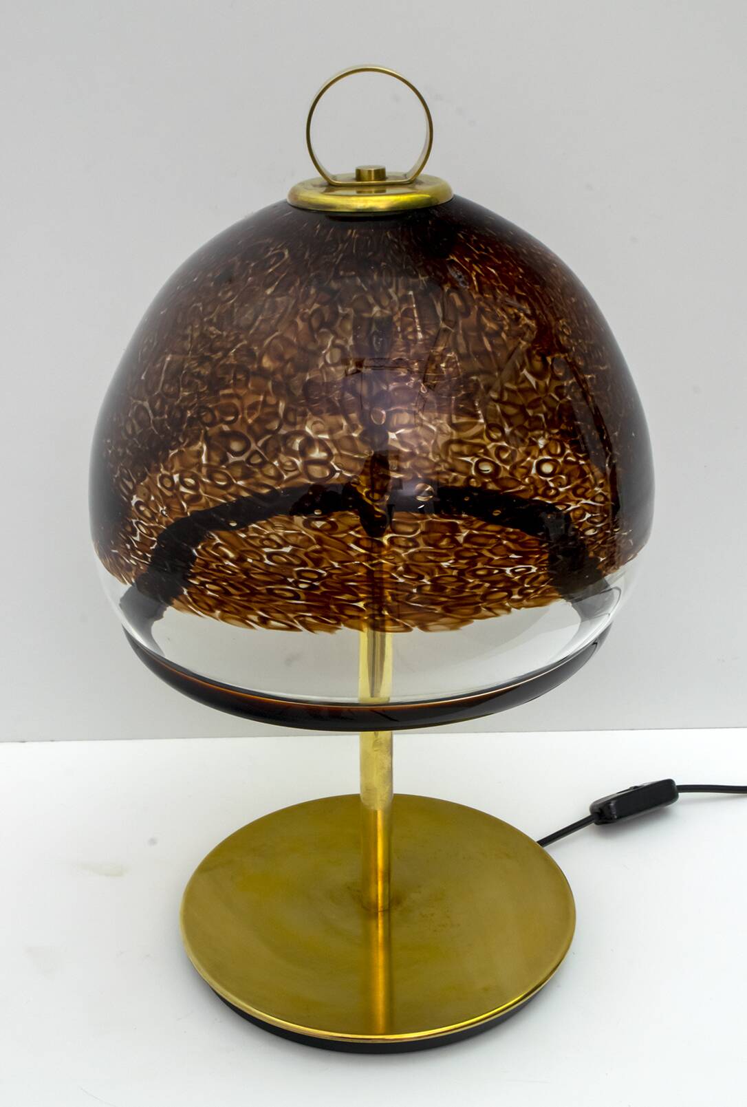 Leucos Mid-Century Modern Italian Murano Glass and Brass Table Lamp, 1970s