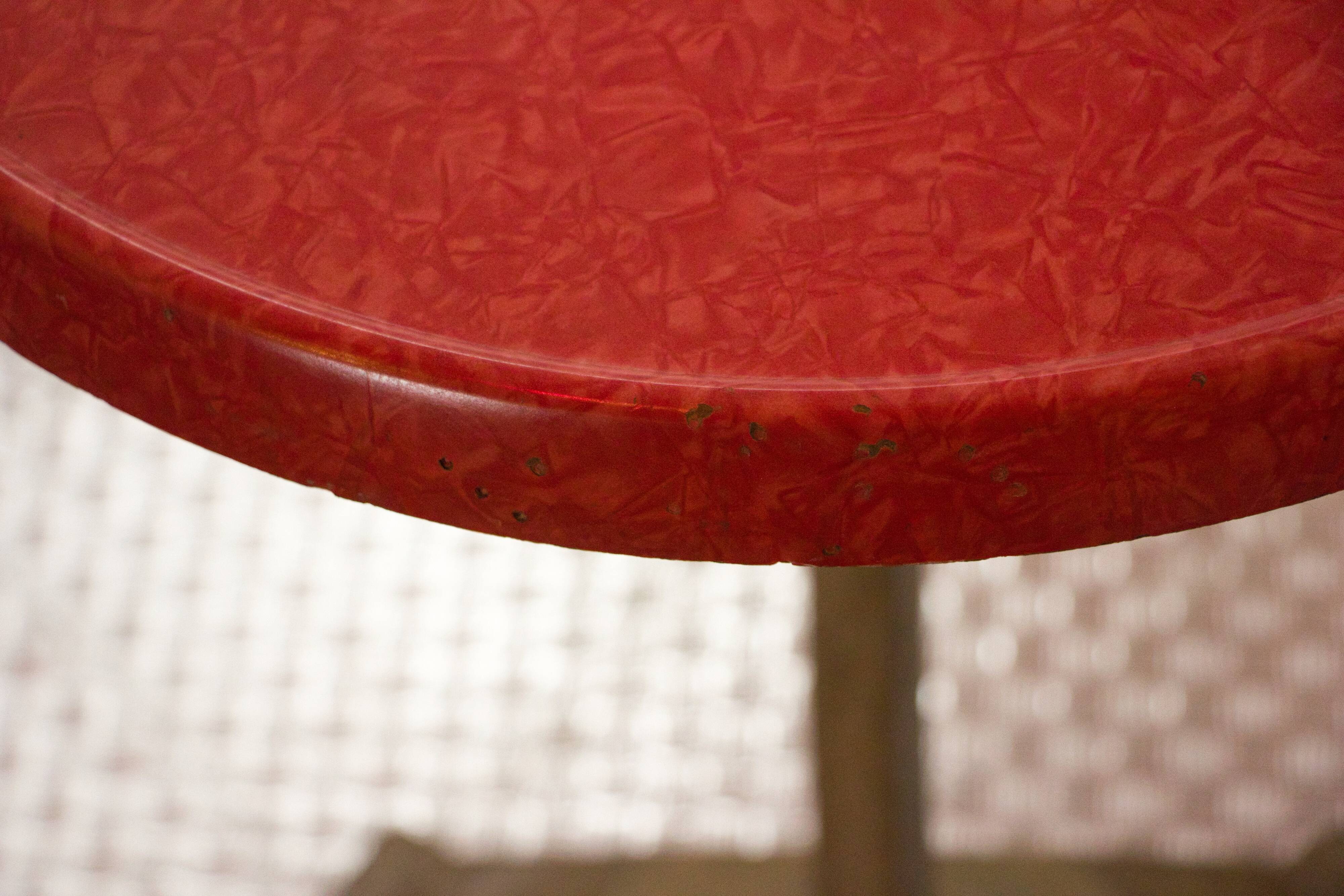 Table bistro bar round Formica red