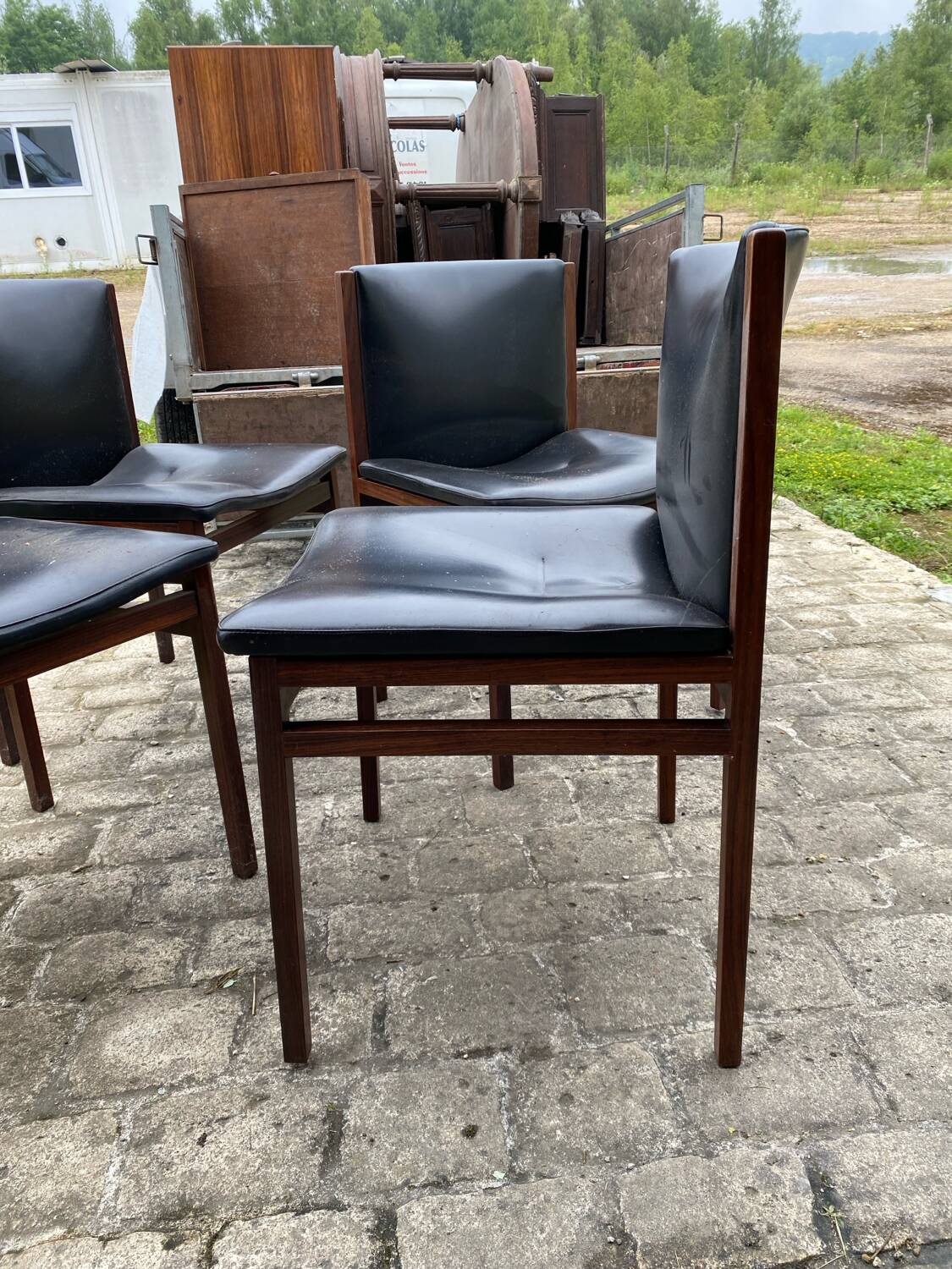 4 vintage Tito Agnoli chairs