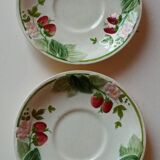 Deux assiettes en barbotines, H B, Choisy le roi