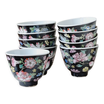 Set of 9 asian porcelain cups