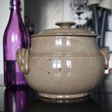Ceramic soup tureen