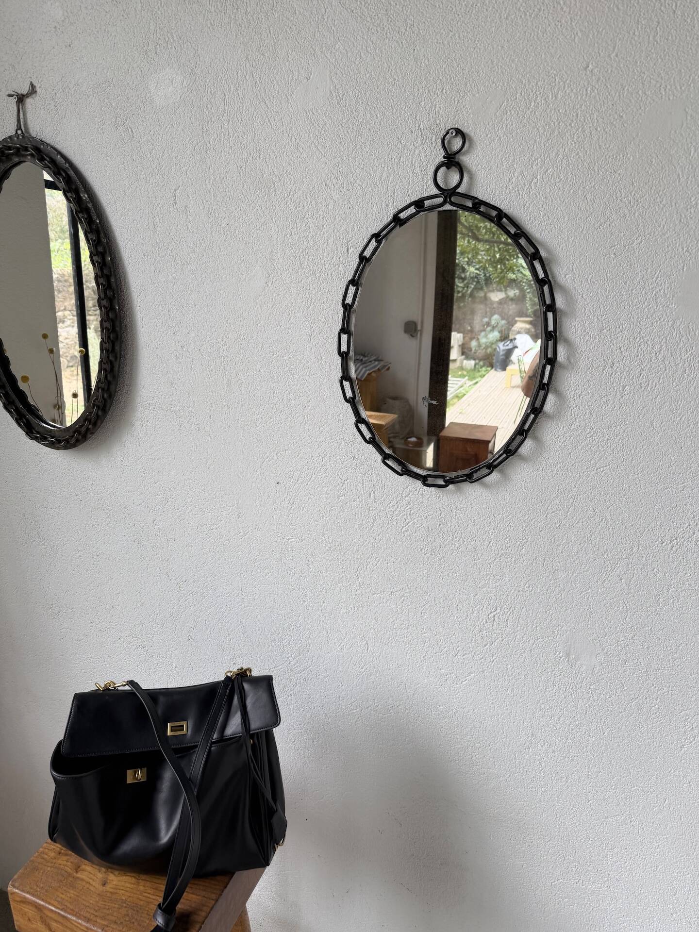Miroir brutaliste ovale « chaine » 1950