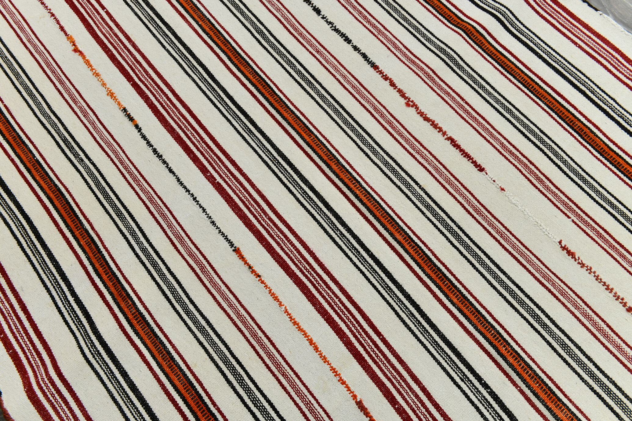 5x9 modern striped hemp rug, 148x269cm