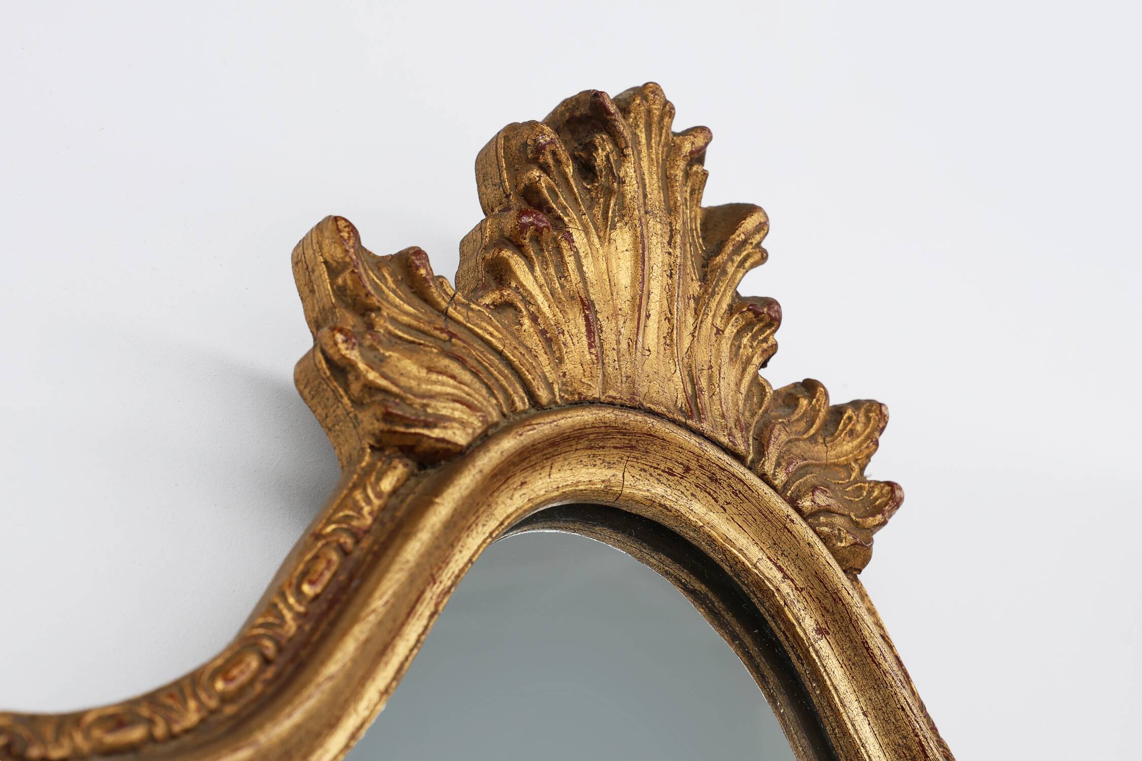 French rococo-baroque style Mirror in wood with gilded frame