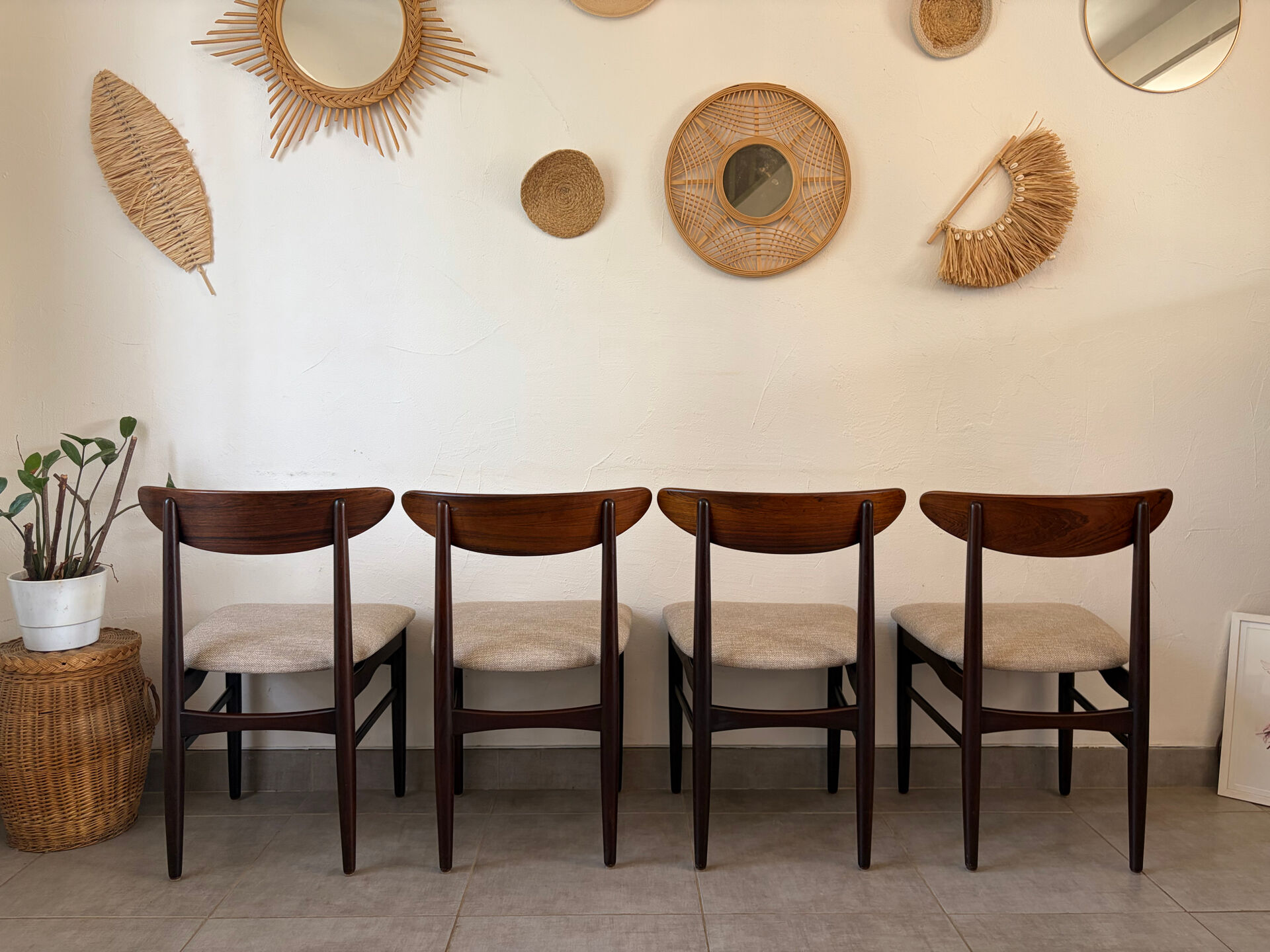 6 vintage Scandinavian teak chairs by Dyrlund