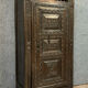 Old Renaissance bonnetière in solid oak with brown patina around 1750