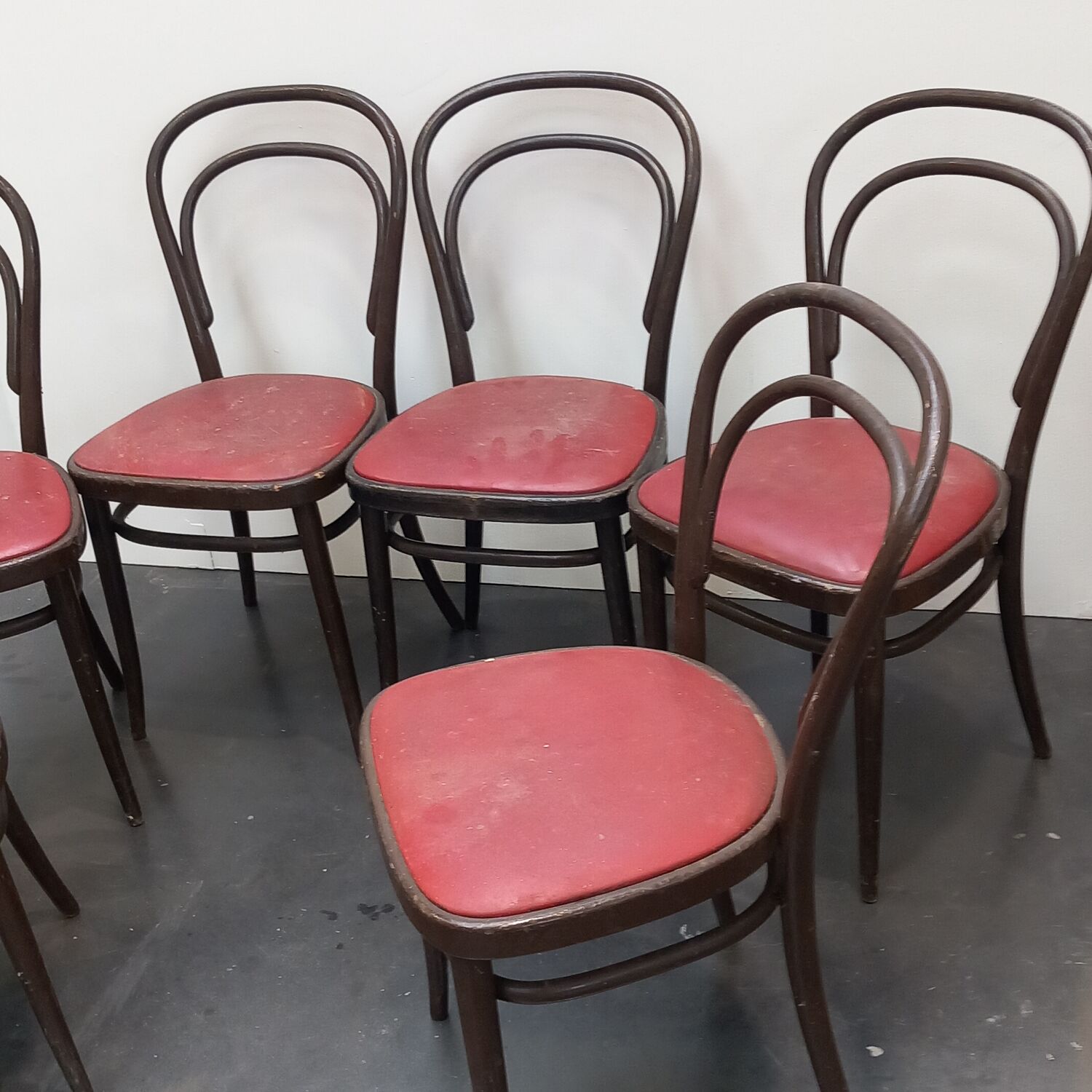 Chaises Thonet 214