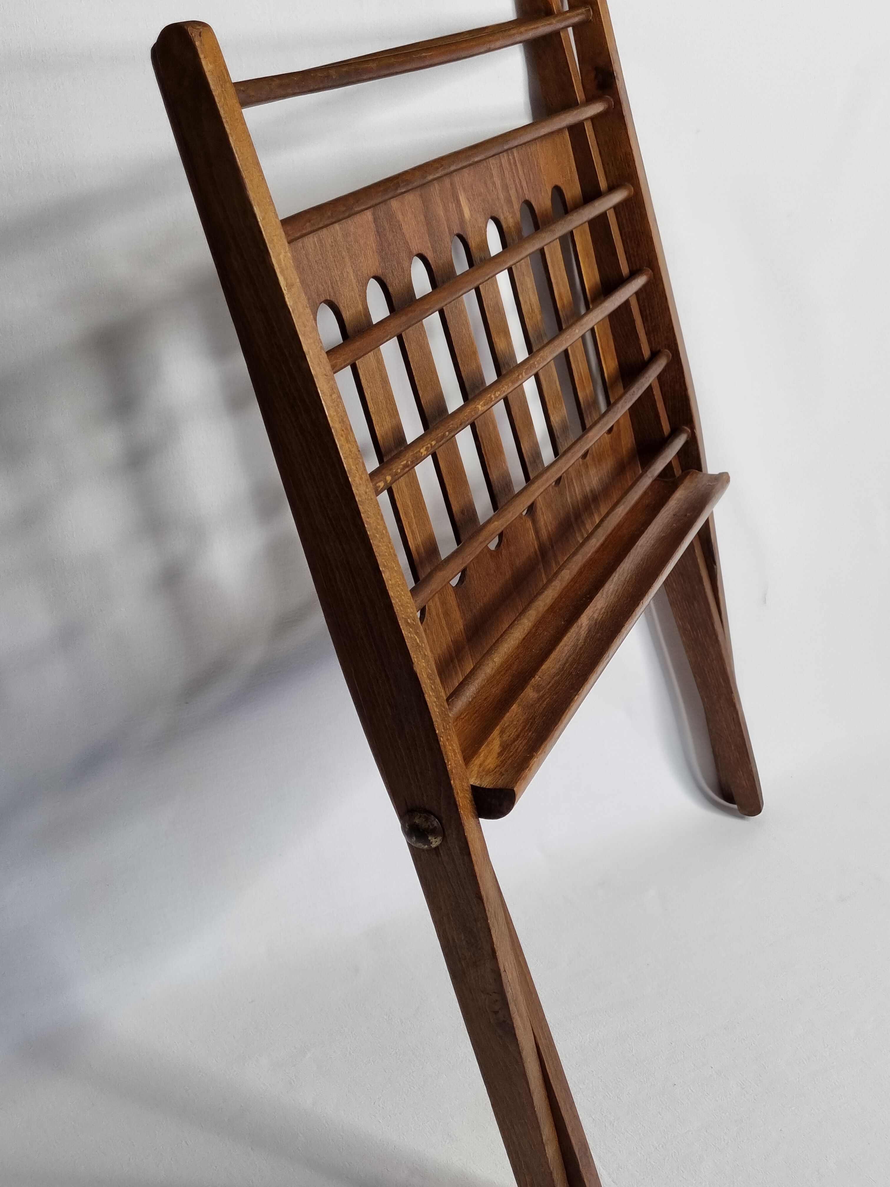 Folding teak magazine holder by Cees Braakman