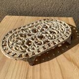 Old oval enamelled cast iron trifle soap holder