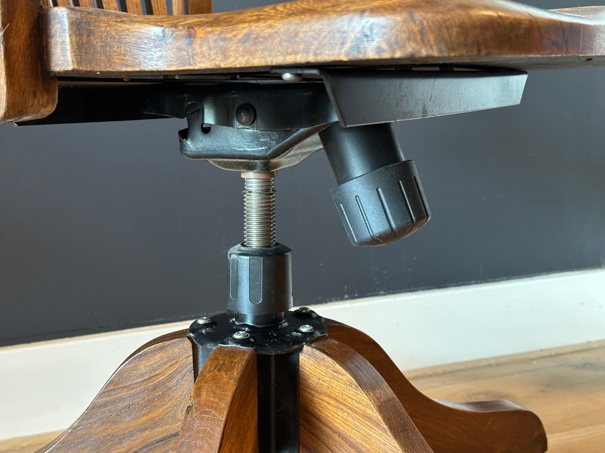 Classic oak office chair