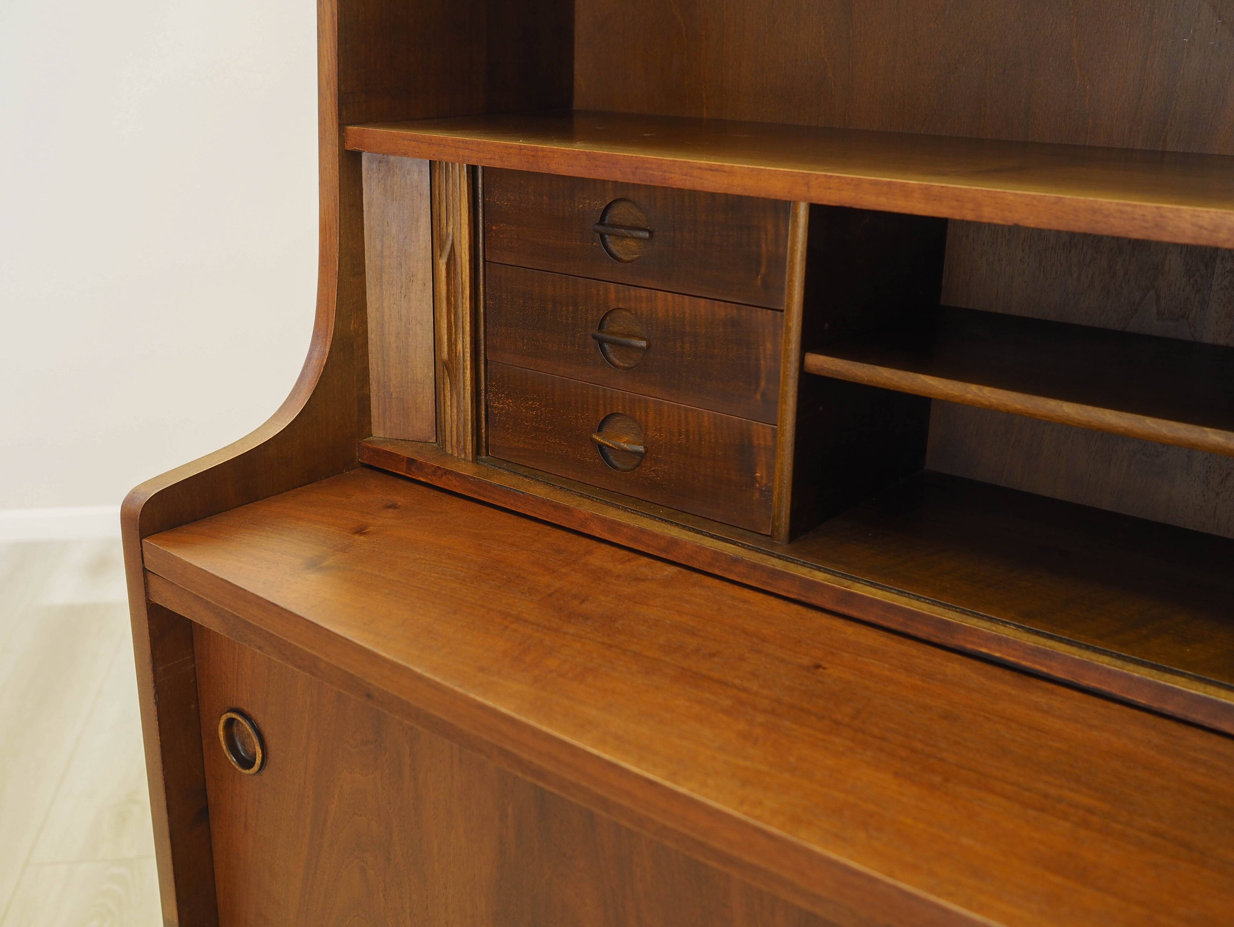 Walnut bookcase, Danish design, 1970s, designer: Johannes Sorth