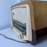 Old oceanic radio "pilot type"