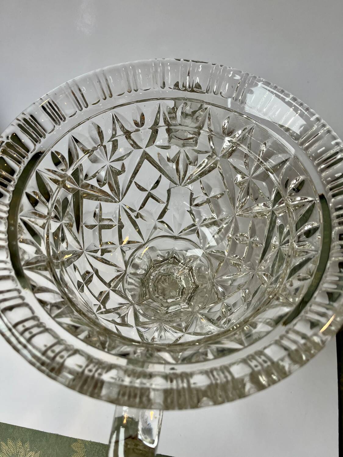 Vintage crystal triumph vase/bowl from the 1960s/70s