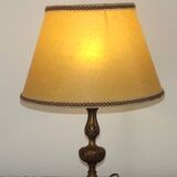 Spanish vintage brass table lamp with beige braided plastic shade 5555.