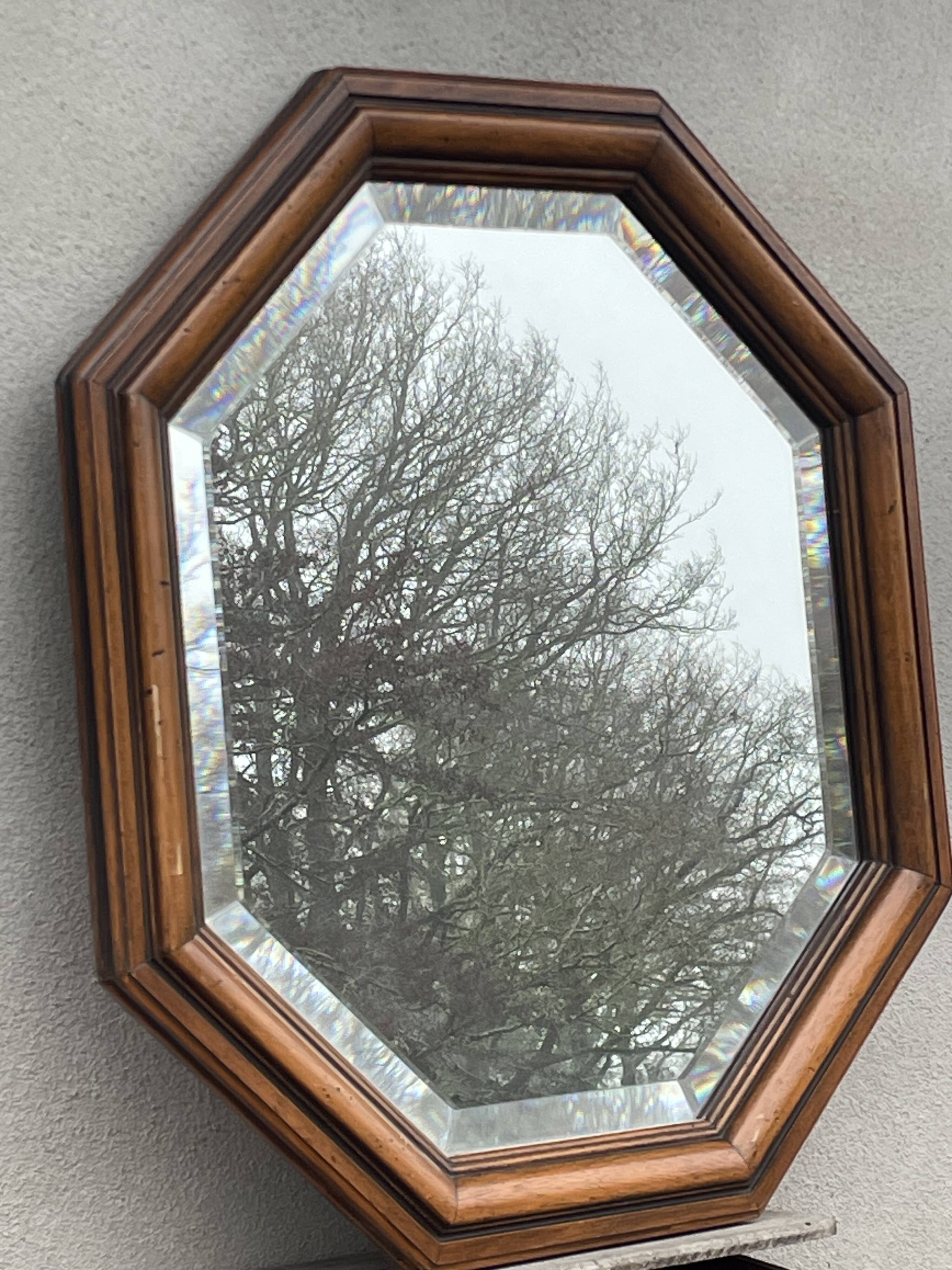 Rustic beveled mirror in molded natural wood 64 x 56 cm