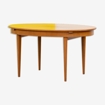 Scandinavian Table – 137 cm