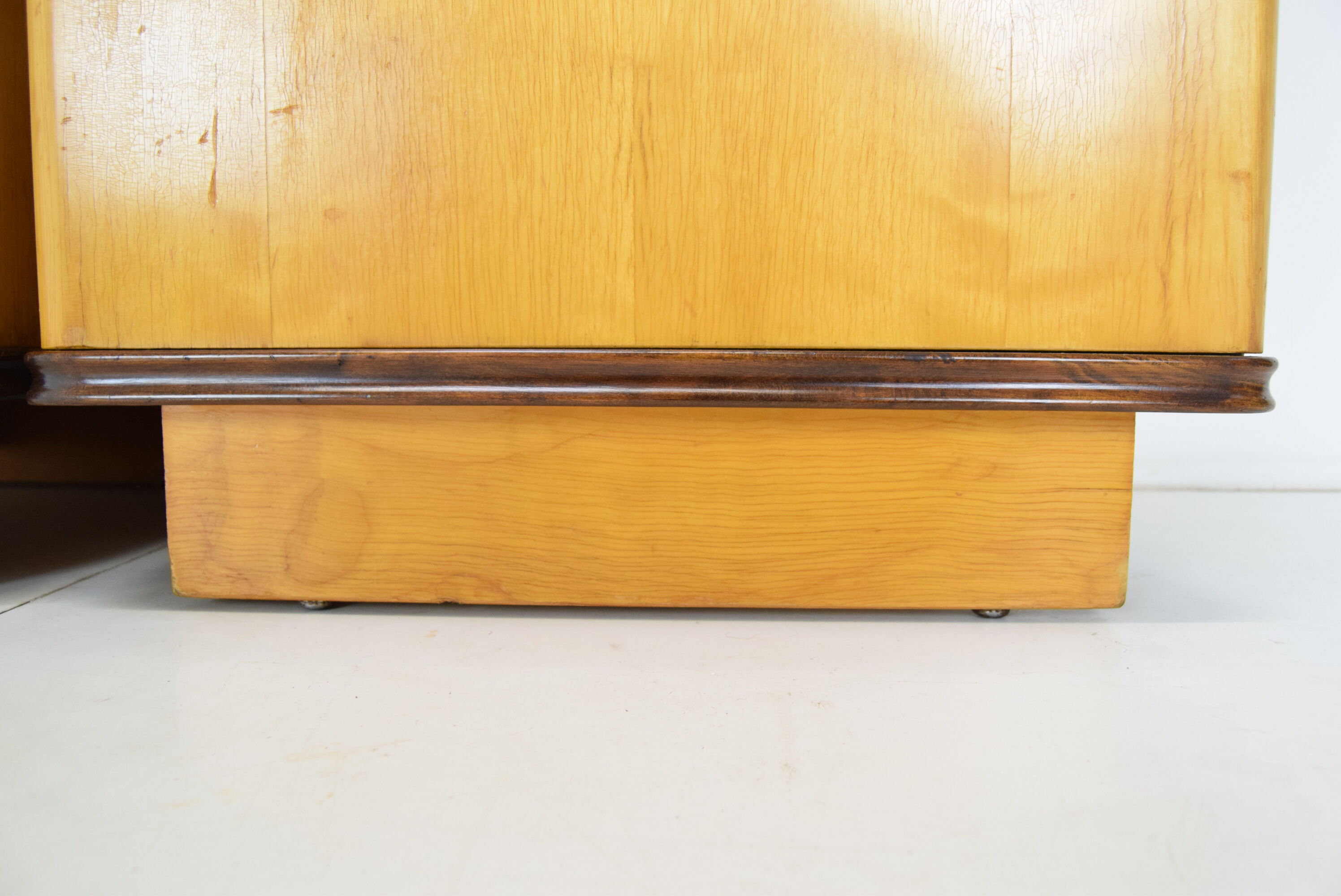Paire de tables de chevet du milieu du siècle, années 1960