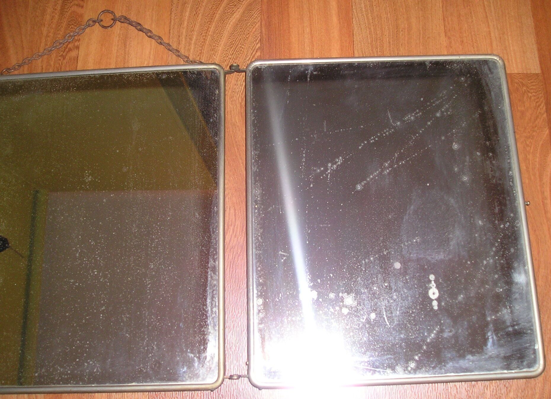 Barber triptych mirror