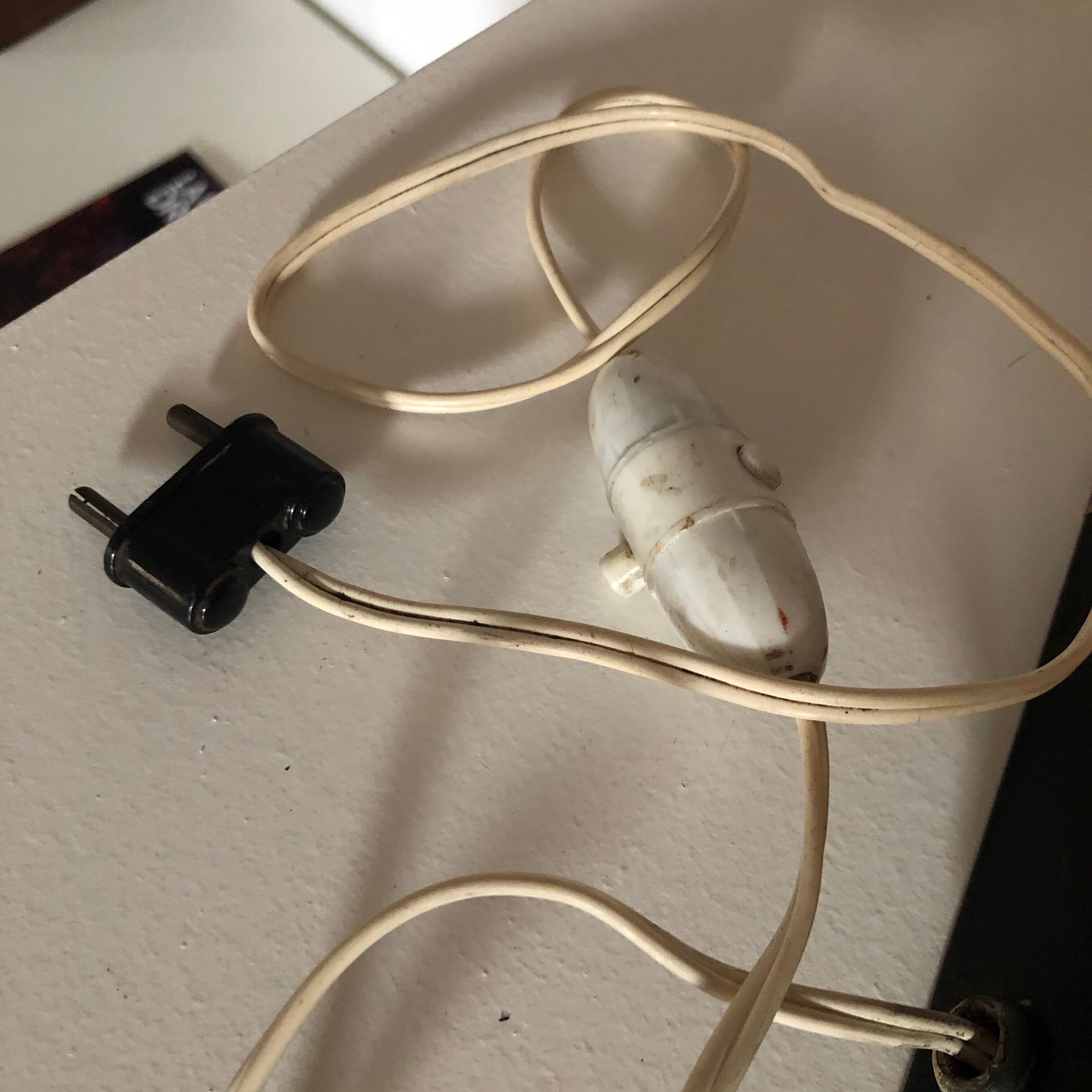 Art Deco metal lamp and vintage Bakelite 1930 - 32 cm