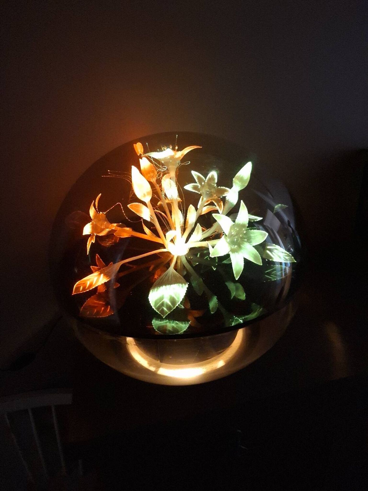 Vintage 1970s space age lamp
