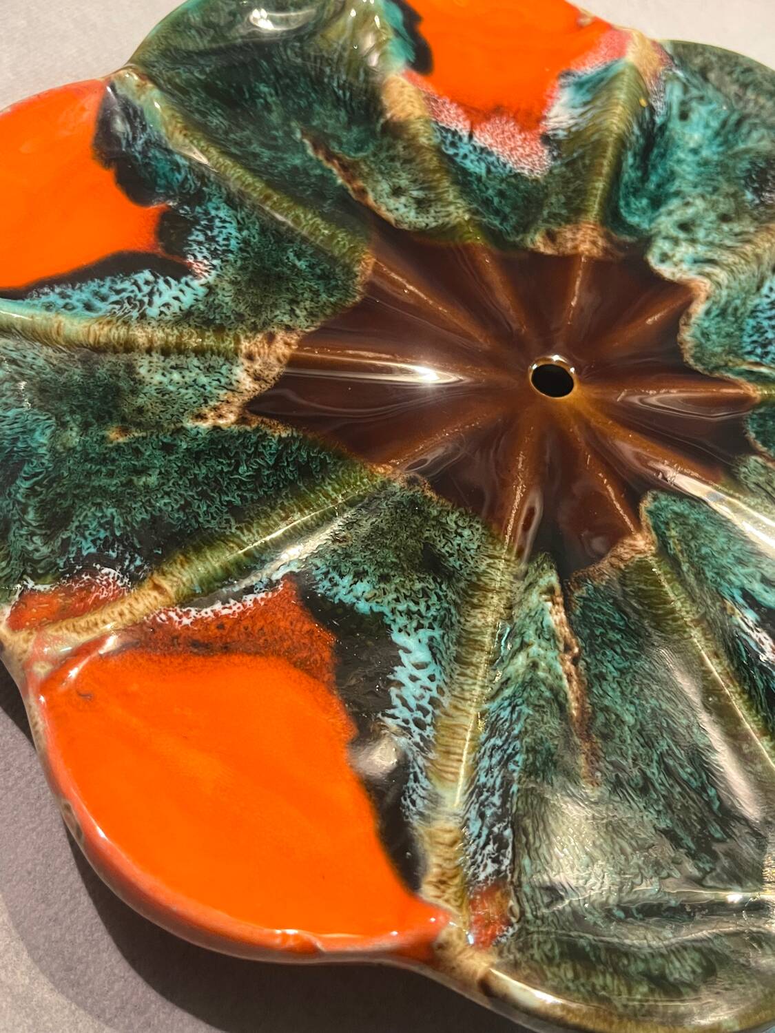 Plate signed Vallauris