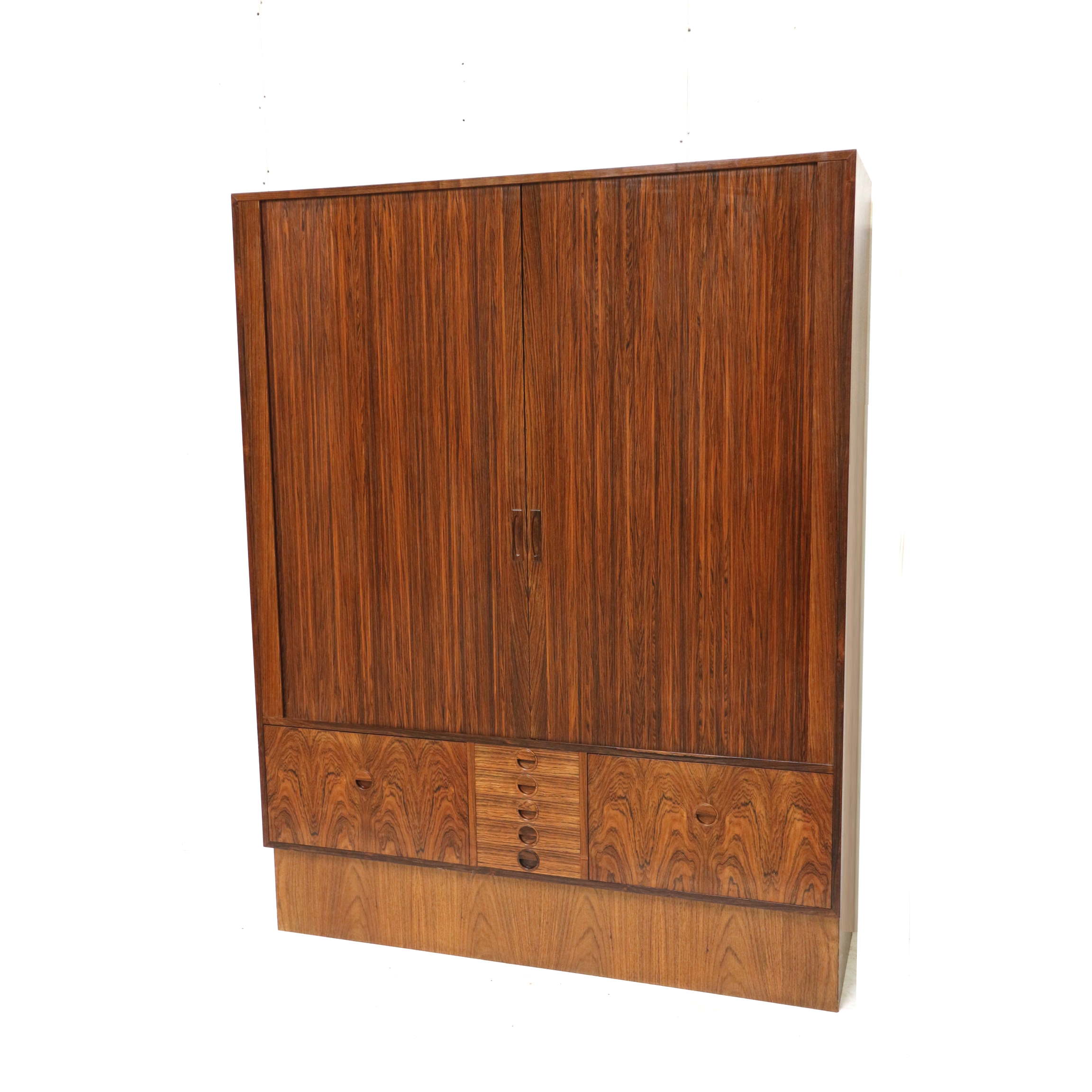 Xxl vintage rosewood sideboard / highboard made in the 60s