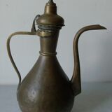 Ancienne verseuse orientale théière arabe aiguière en laiton et bronze 34 cm