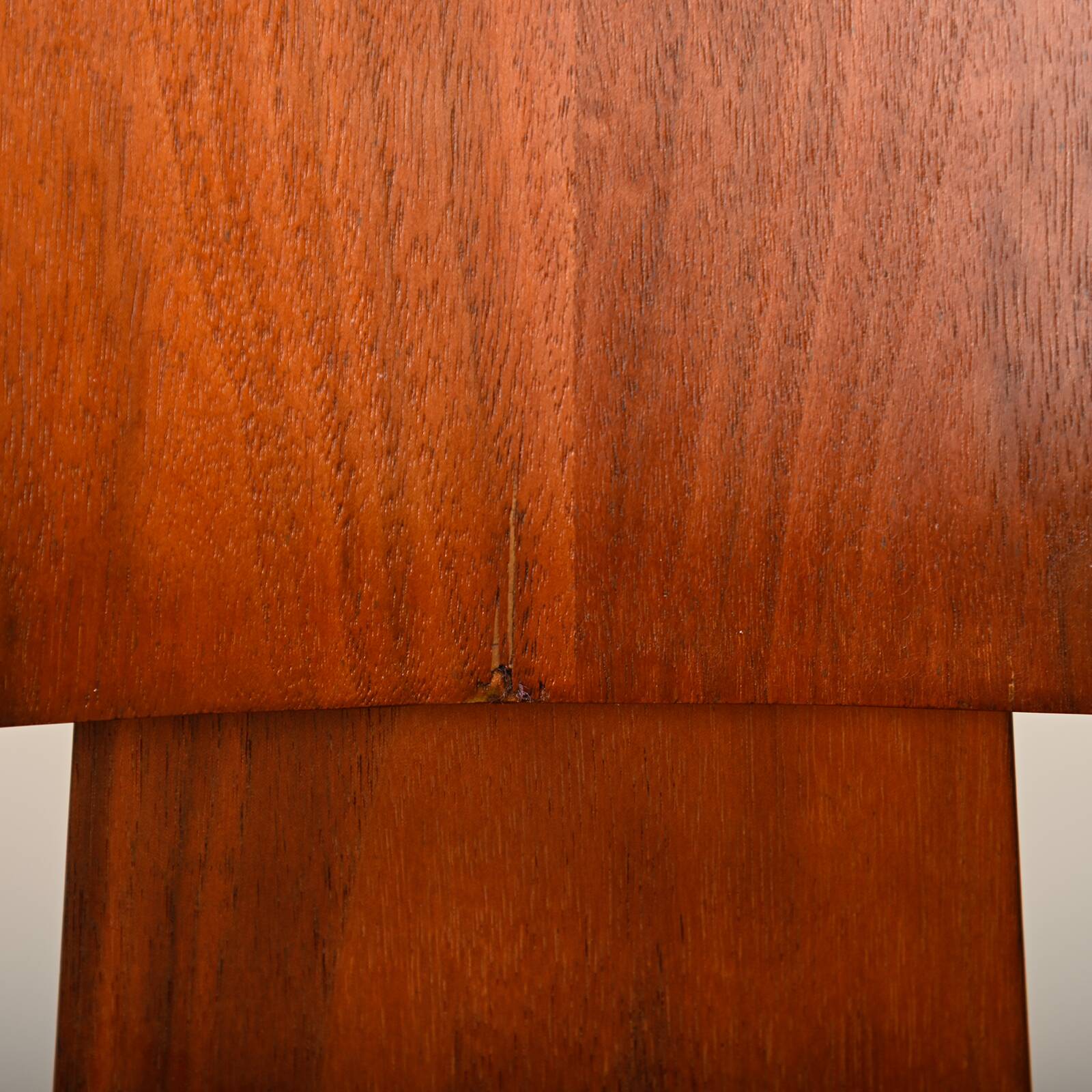 Chaise en contreplaqué de noyer DCW restaurée de Charles & Ray Eames, Herman Miller