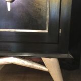 Furniture at the height of support of the 1940s