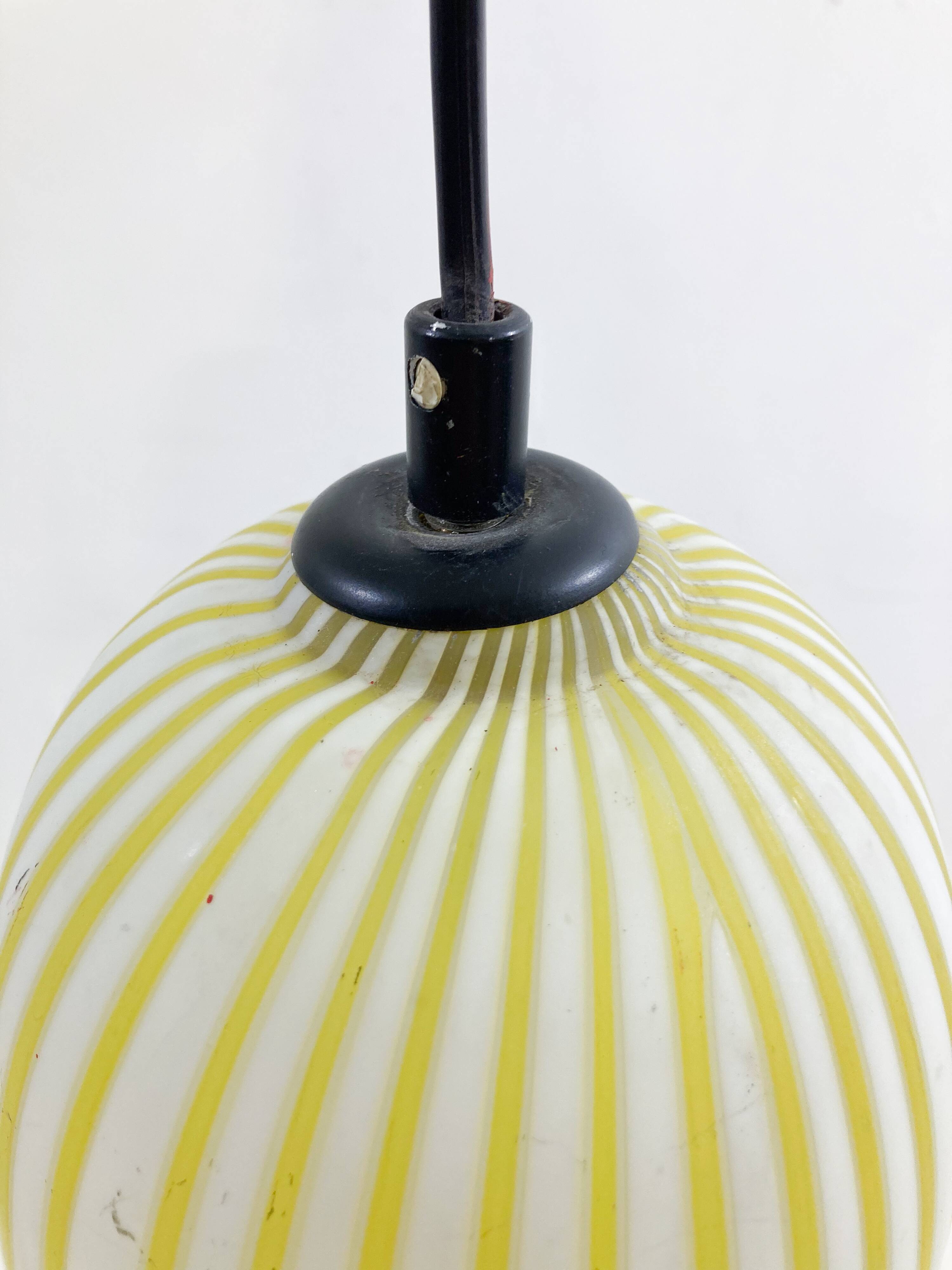 Mid-Century Modern Yellow Glass Pendant Lamp, Italy, 1960s