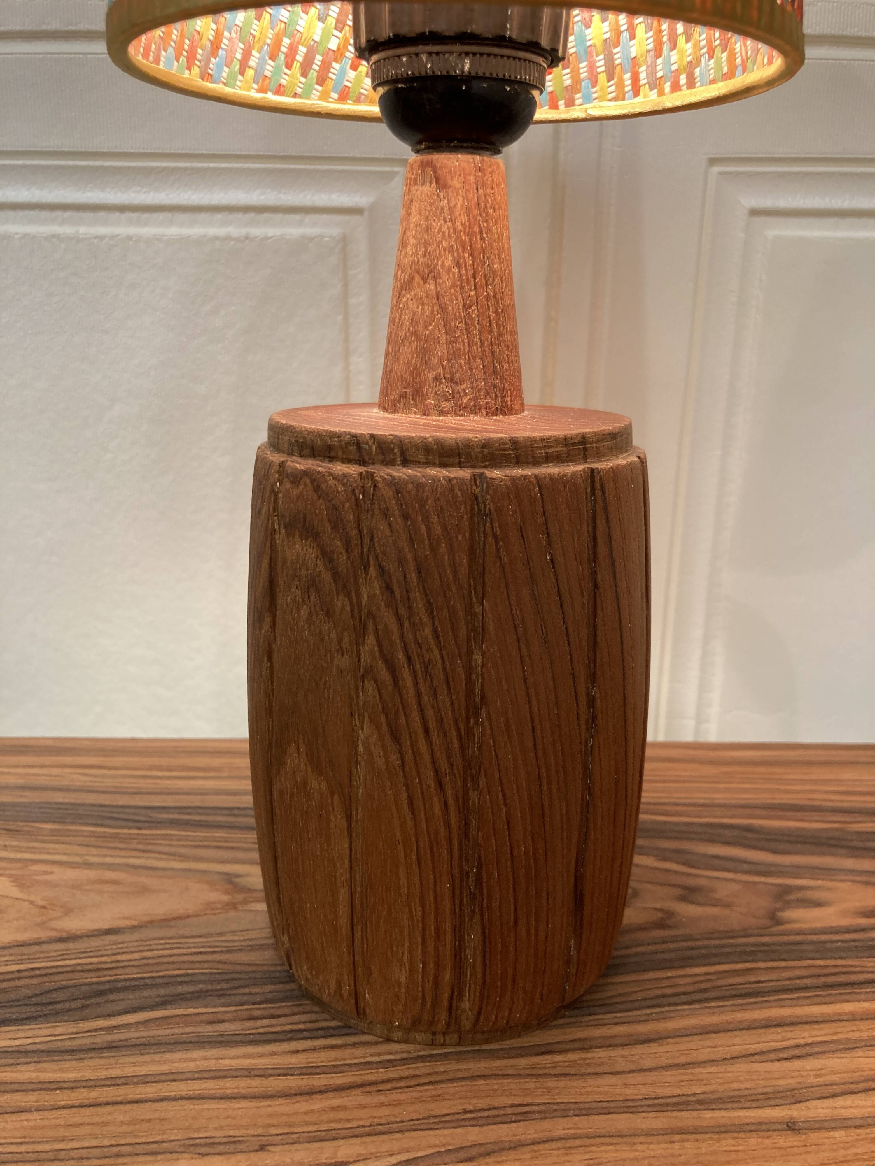 NICE SCANDINAVIAN DESIGN LAMP 1950.