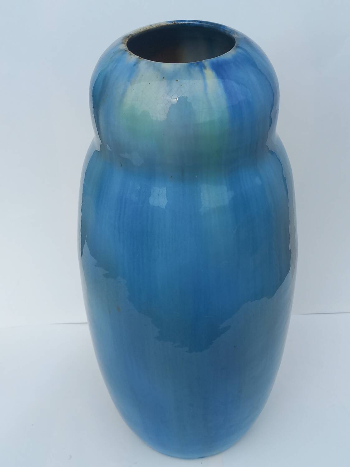 Ceramic dripping vase from the 1930s signed