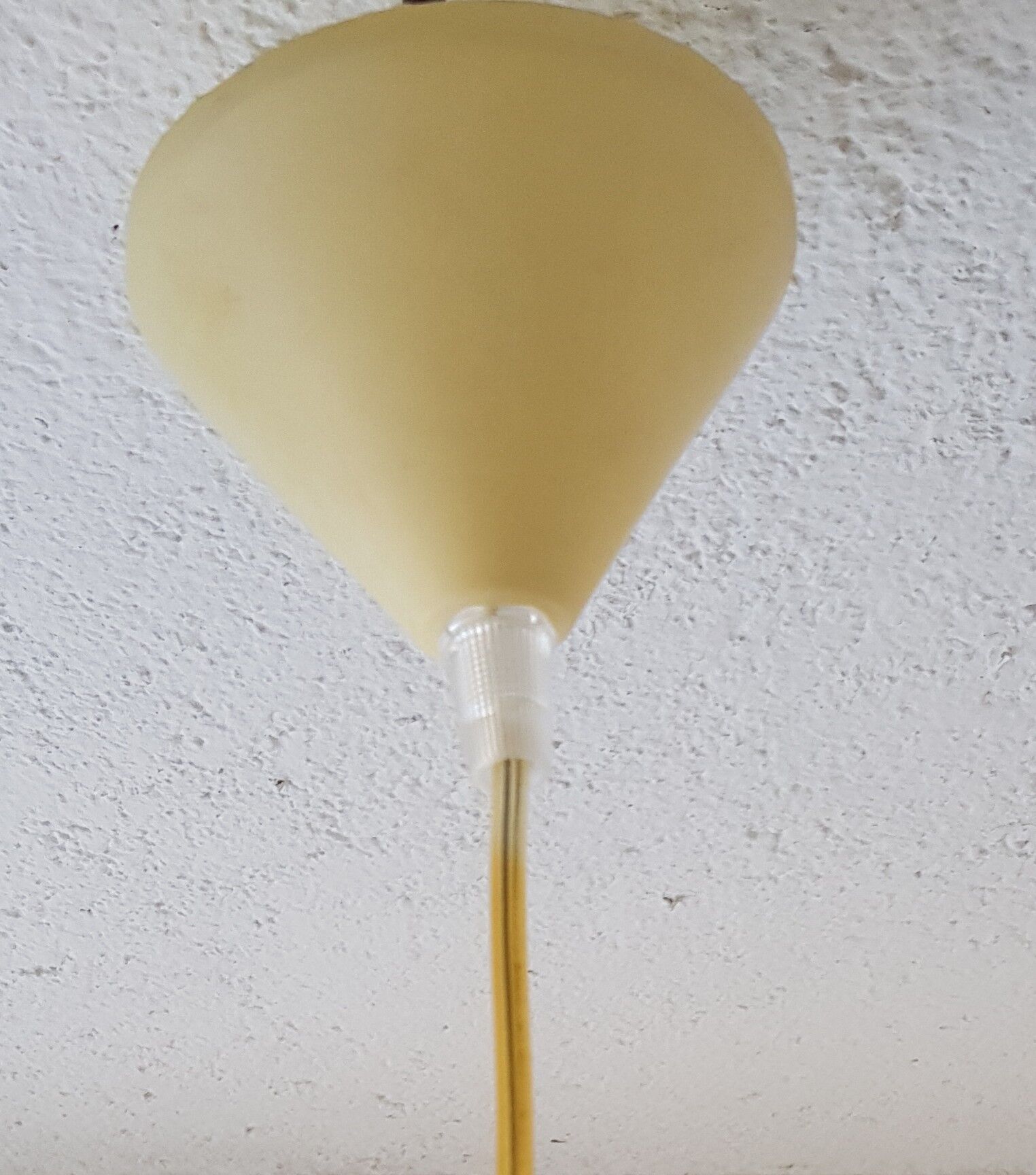 70's rattan suspension